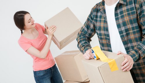 Local moving support with man and van service in Ilford